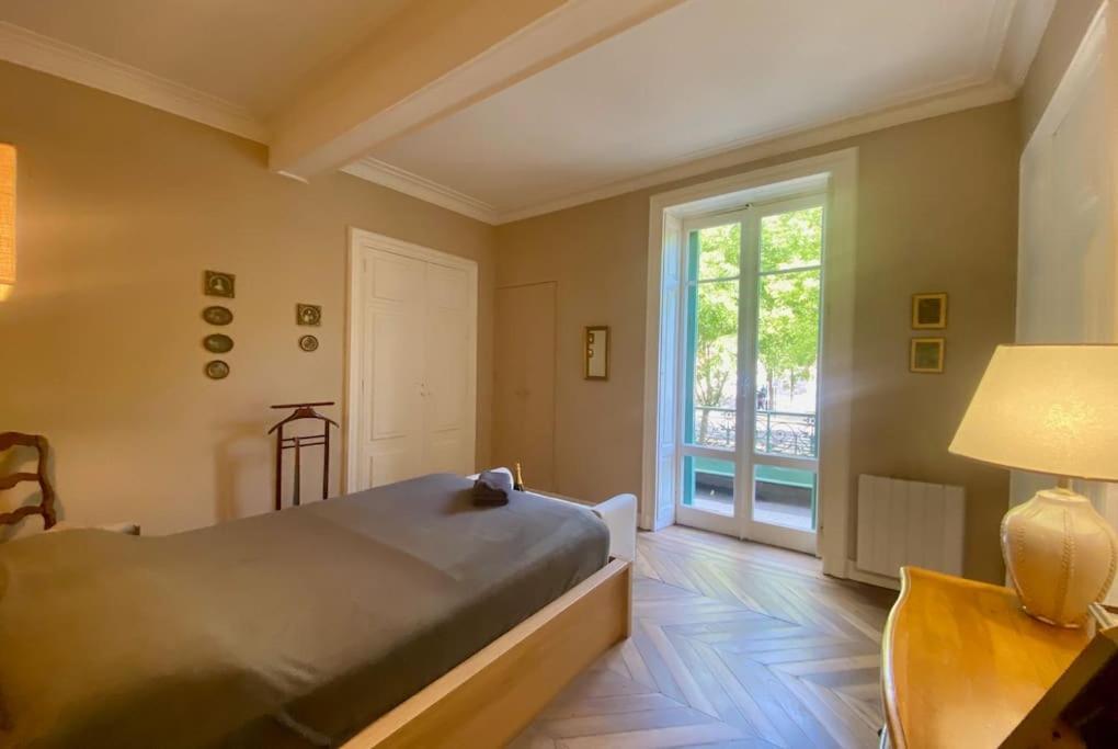 L'Historien - Avec Balcon Coeur De Nimes Nîmes Exterior foto