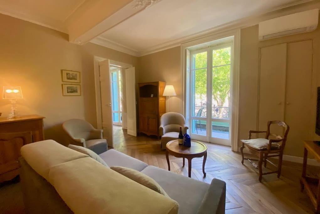 L'Historien - Avec Balcon Coeur De Nimes Nîmes Exterior foto